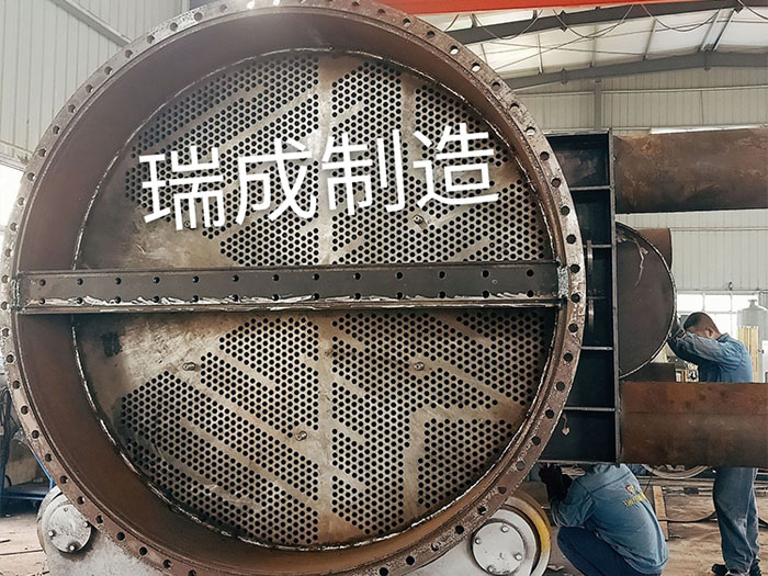 bf1d5210b906df9d2c02e1e04e9abd7c 凝汽器真空急剧降落的原因和处置